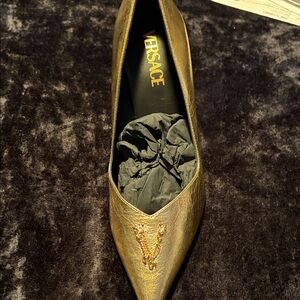 Versace Gold Pointed Toe Heels